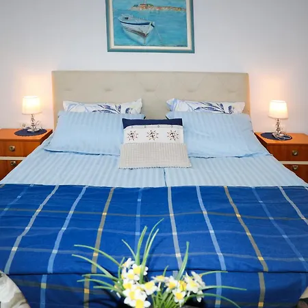 Cok Apartment